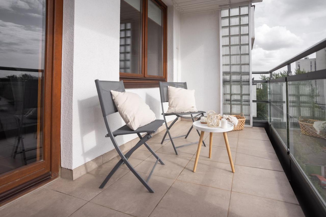Superapart Bobrowiecka 3 Varšava Exteriér fotografie
