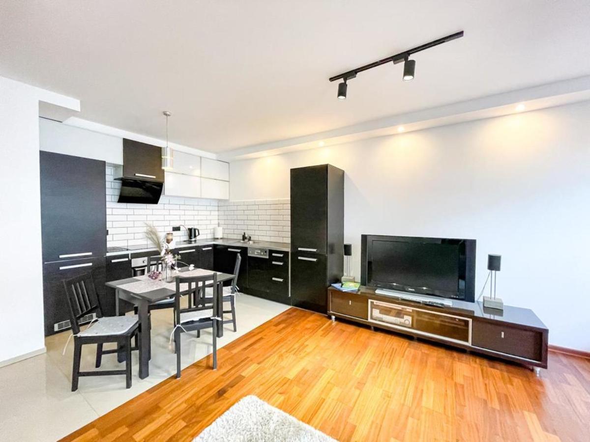 Superapart Bobrowiecka 3 Varšava Exteriér fotografie